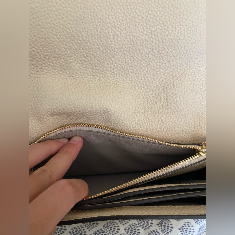 KATE SPADE Purse - Picture 7 of 12